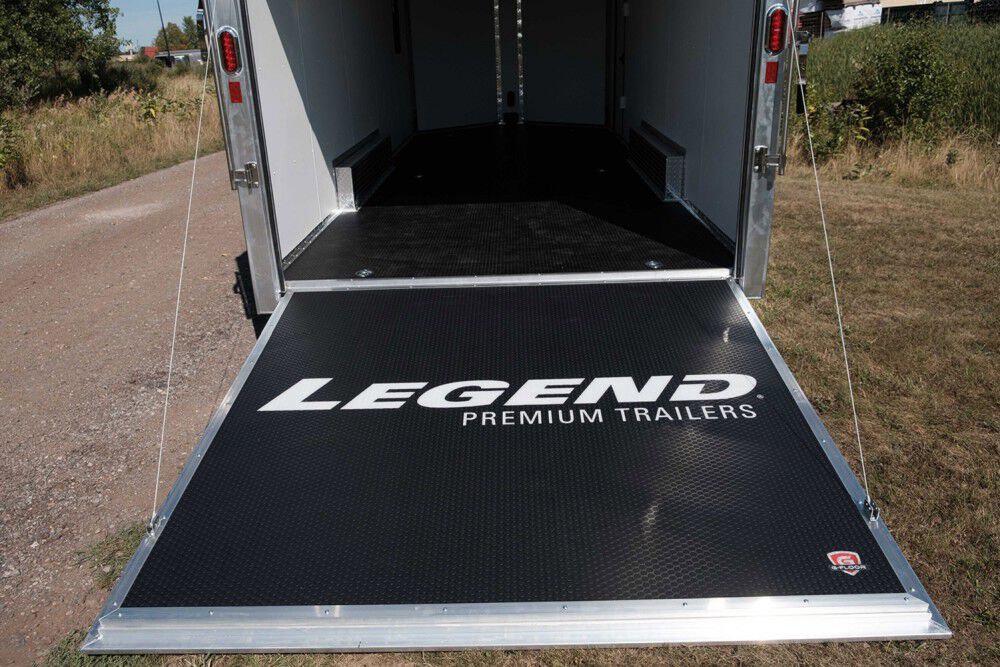 Legend Premium Trailers 17ft Legend Deluxe Aluminum Tandem Axle Enclosed Trailer, large image number 4