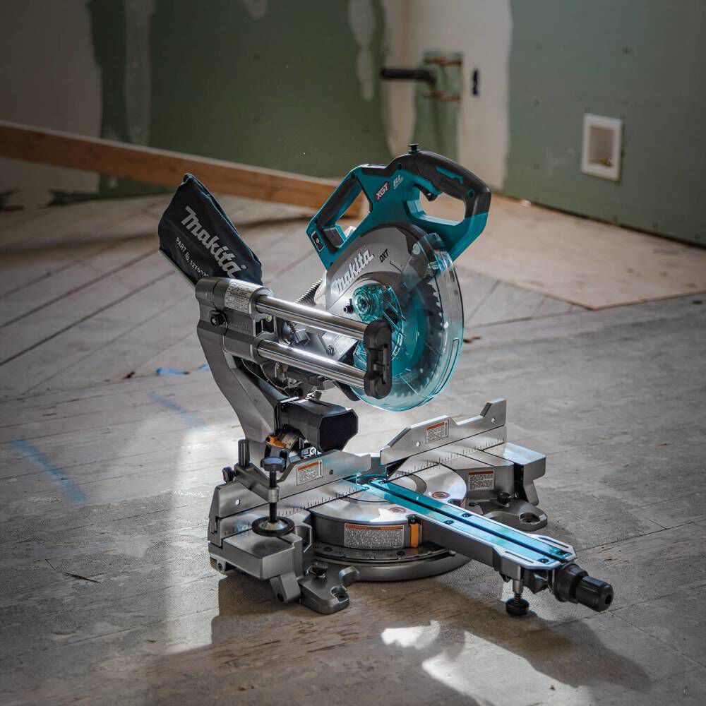 Makita 40V max XGT Miter Saw 8 1/2in (Bare Tool), large image number 6