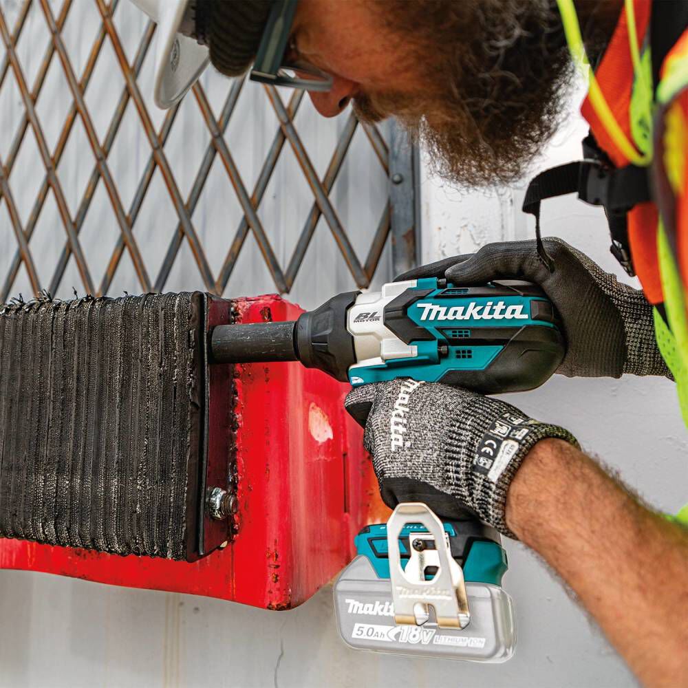Makita 18V LXT Cordless 1/2 Inch Square Drive Impact Wrench with Detent Anvil (Bare Tool), large image number 2