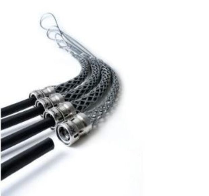 Southwire Maxis Grips Group C - 4 Grips for 400 to 500MCM with GPJ03 and RC158 in carrying bag
