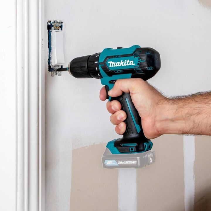 Makita 12V max CXT Lithium-Ion Cordless 3/8 In. Driver-Drill (Bare Tool), large image number 3