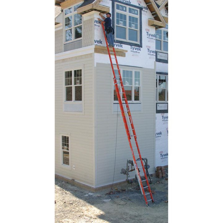 Werner Fiberglass 300-lb Type IA Extension Ladder, large image number 16