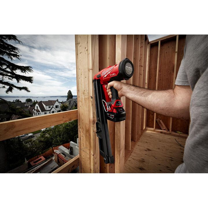 Milwaukee M18 FUEL 30 Degree Framing Nailer Kit & Extended Capacity Magazine, large image number 19