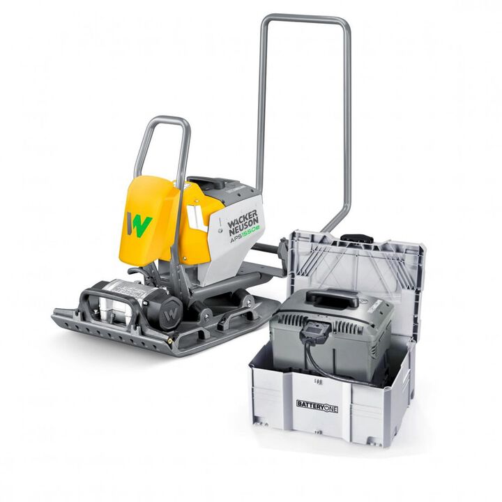 Wacker Neuson APS1135WE Battery Vibratory Plate with 2 BOB14 Batteries & Quick Charger, large image number 2