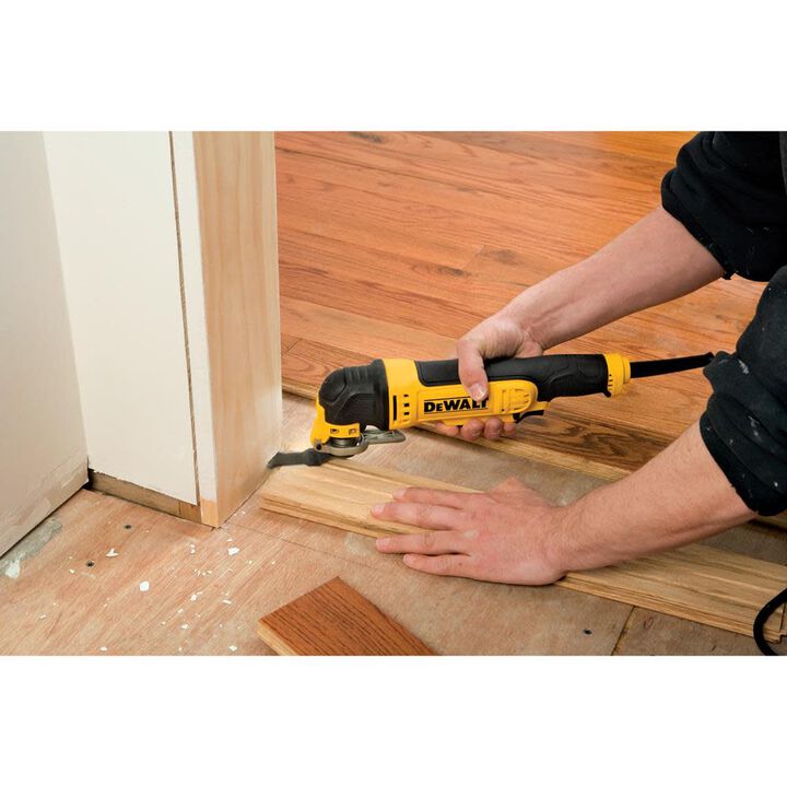 DEWALT Oscillating Multi-Tool Kit, large image number 1