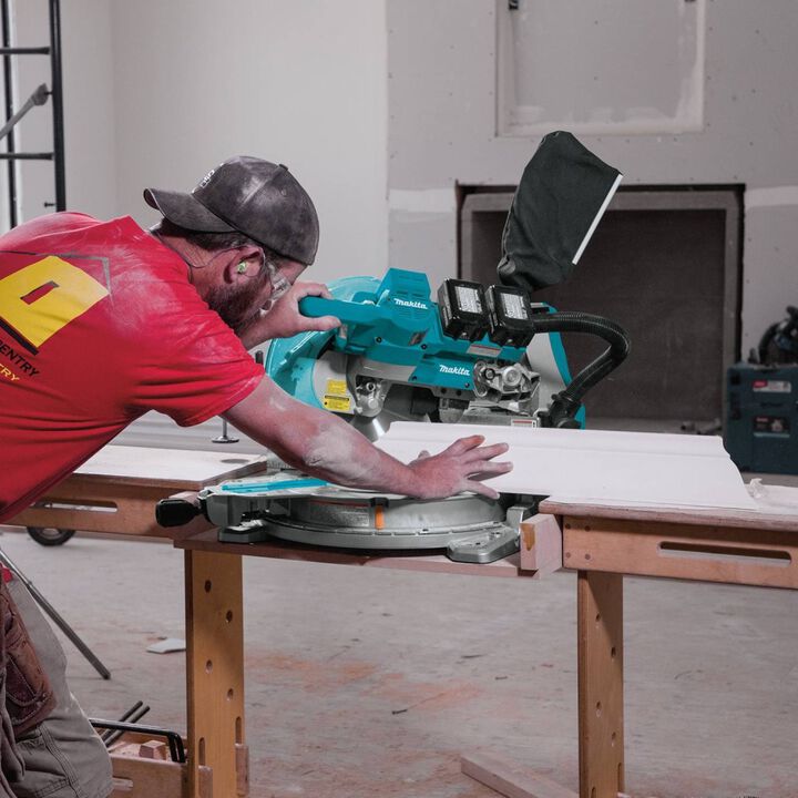 Makita 18V X2 (36V) LXT 10in Miter Saw with Laser Kit, large image number 12