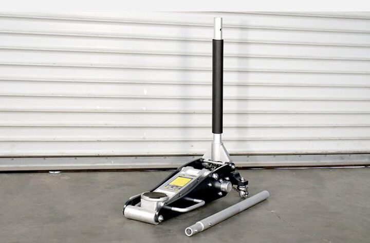 Ranger RFJ-4000AL 2 Ton Aluminum Racing Floor Jack, large image number 2
