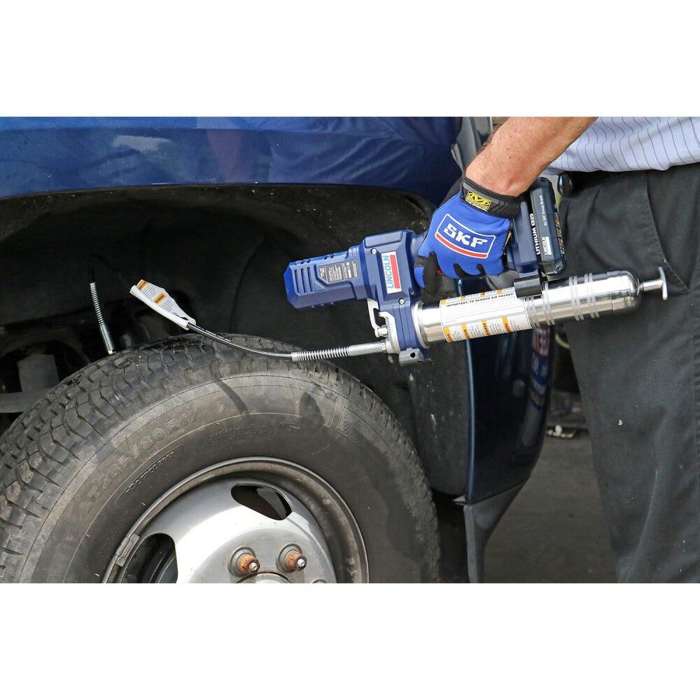 Lincoln Industrial PowerLuber 12V Li-Ion Battery Powered Grease Gun Kit, large image number 4
