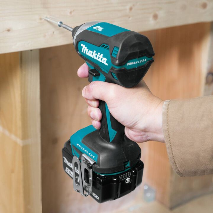 Makita 18V LXT Lithium-Ion Brushless Cordless 2-Pc. Combo Kit (5.0Ah), large image number 10