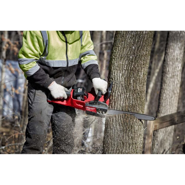 Milwaukee M18 450 CFM Handheld Blower and M18 Fuel 16 Inch Chainsaw Bundle, large image number 19