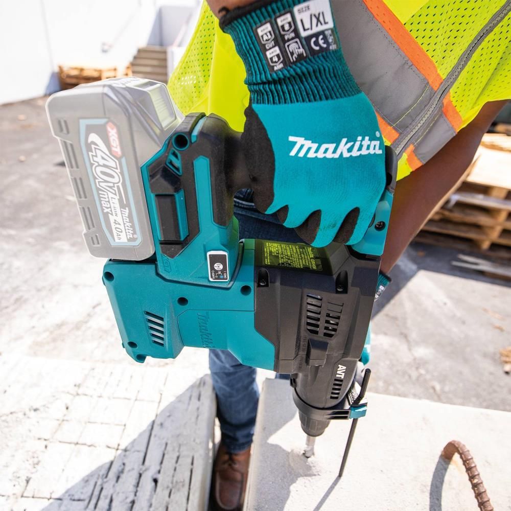 Makita 40V max XGT 1 3/16in AVT Rotary Hammer (Bare Tool), large image number 3
