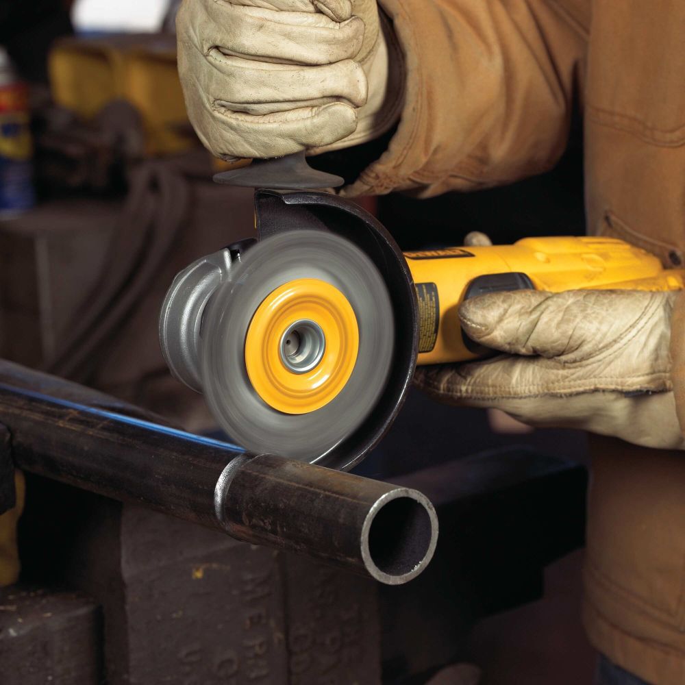 DEWALT 4 In. x 5/8 In. to 11 HP .020 Carbon Stringer Wire Wheel, large image number 4