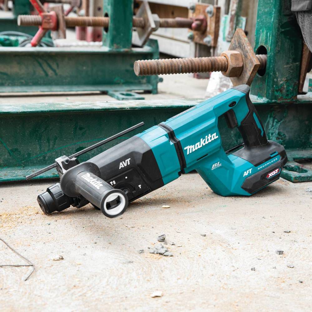 Makita 40V max XGT 1 1/8in AVT Rotary Hammer (Bare Tool), large image number 4