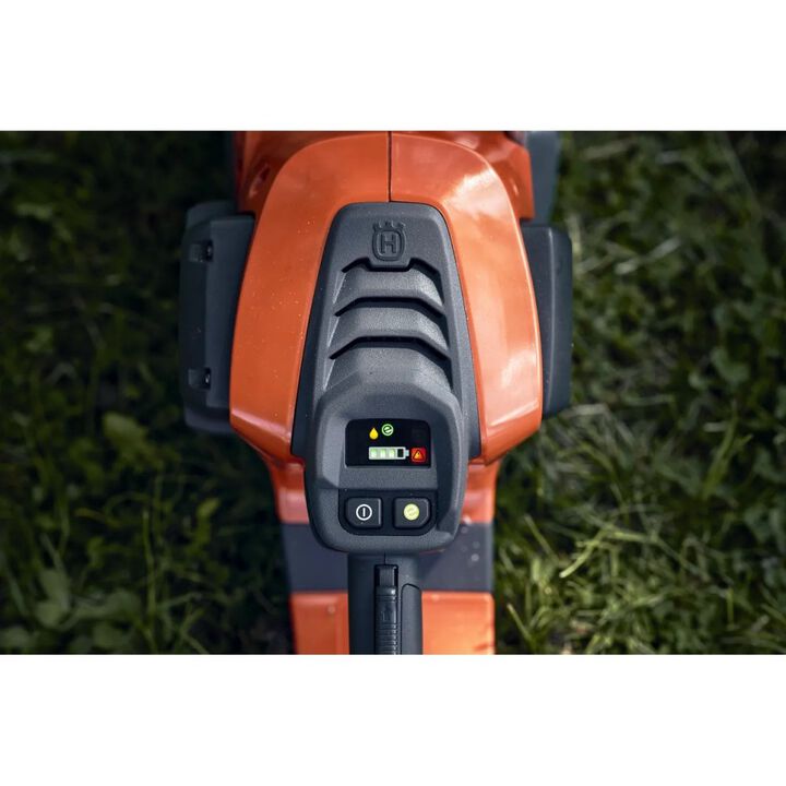 Husqvarna 542i XP 16 Inch Bar 36V Battery Rear Handle Chainsaw Cordless Kit, large image number 6