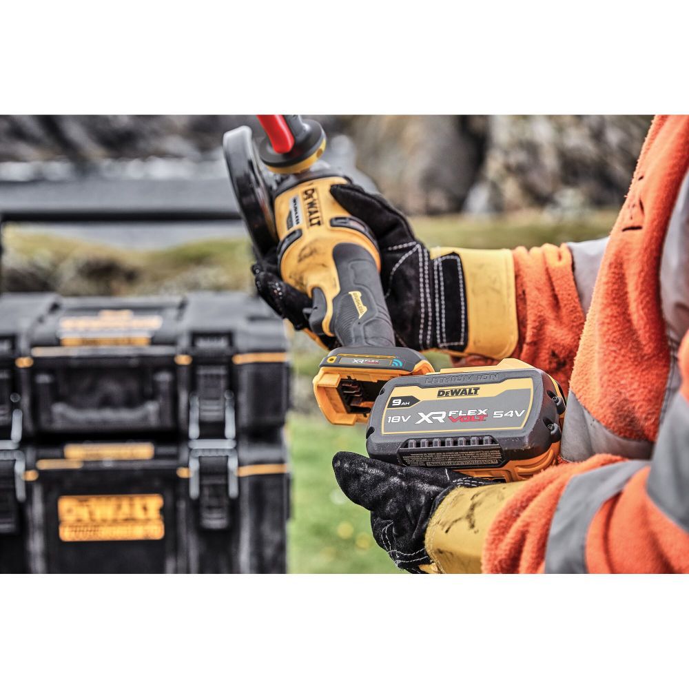 DEWALT 60V MAX 4-1/2 Inch - 6 Inch Side Handle Detect Grinder Kit, large image number 11
