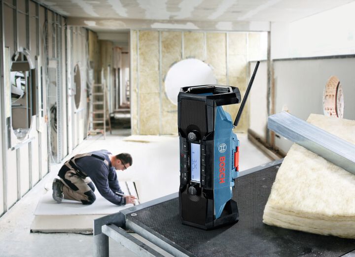 Bosch 18V Compact Jobsite Radio (Bare Tool), Reconditioned, large image number 7