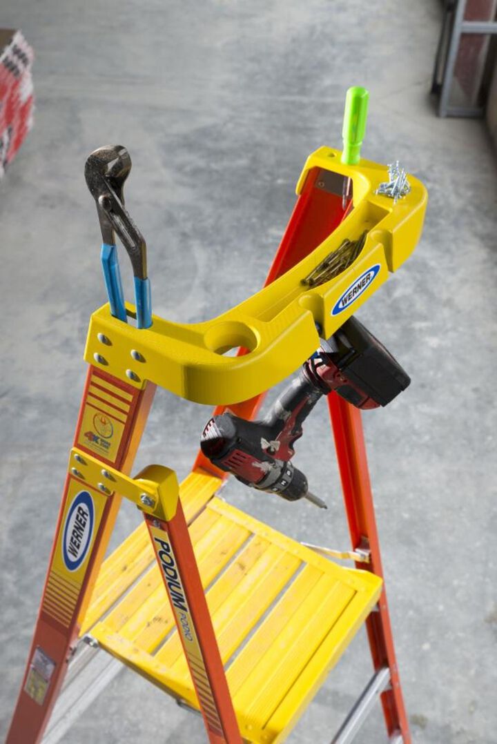 Werner Podium 10-ft Fiberglass 300-lb Type IA Platform Ladder, large image number 4
