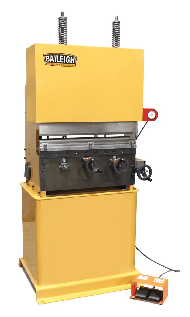 Baileigh BP-3142NC 220V 2 HP 1 Phase 42 Ton 31 Inch Hydraulic Press Brake